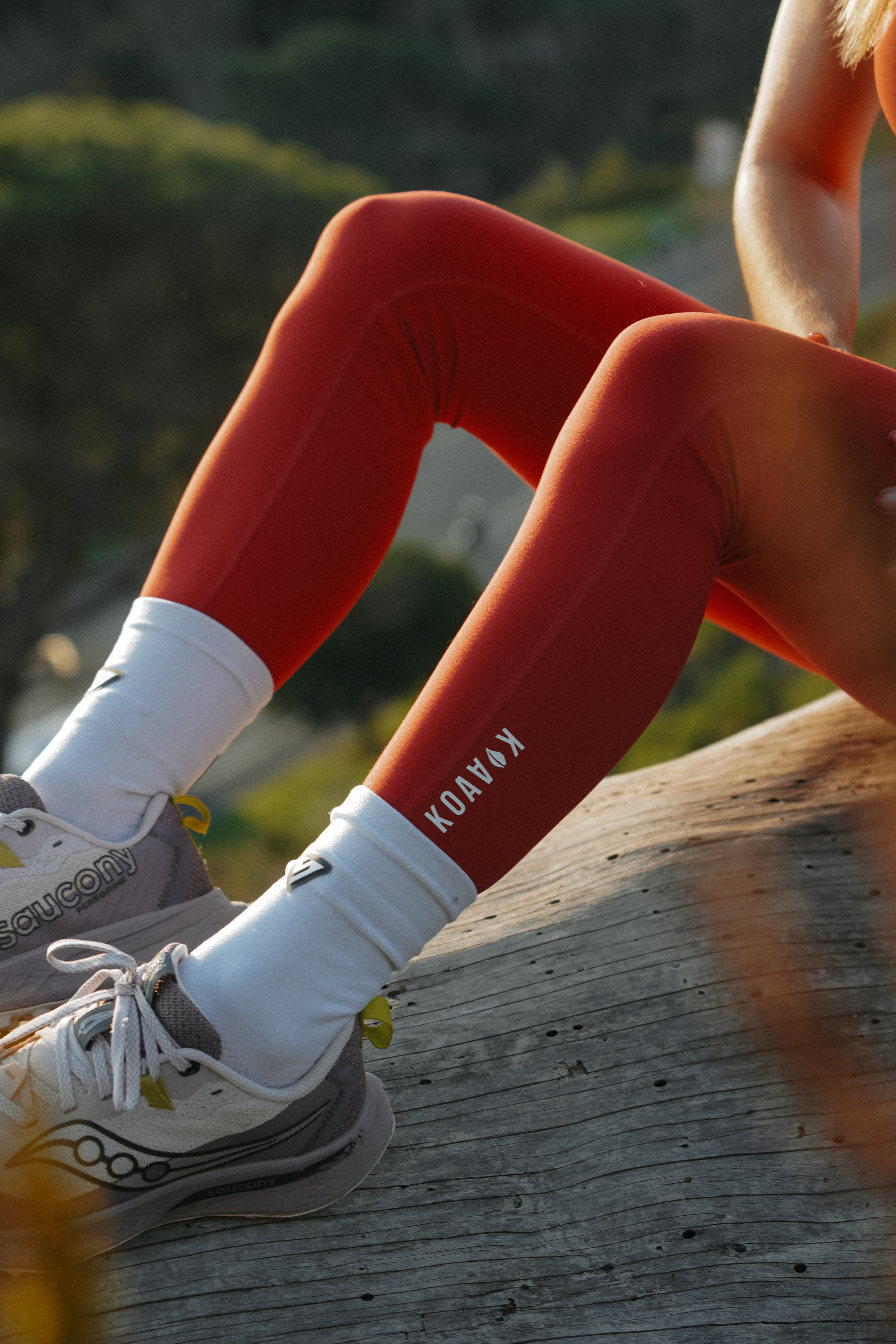 Vela Pocket Leggings - Cherry Red