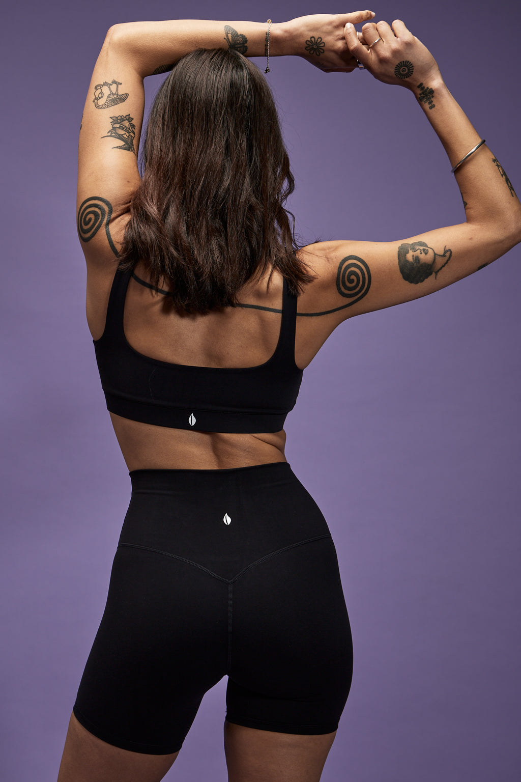 Alba Shorts in Black