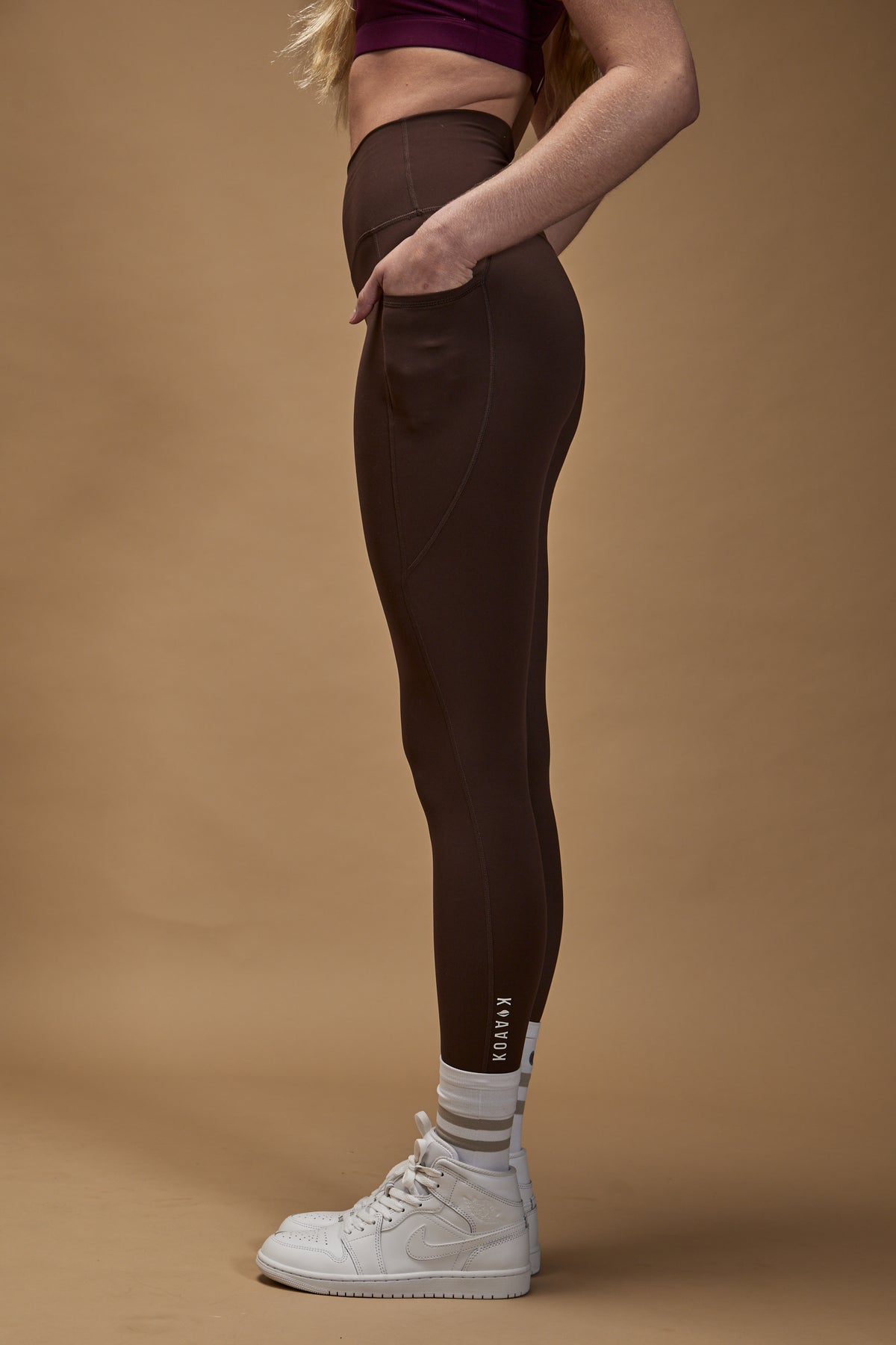 Vela Pocket Leggings - Coffee Brown